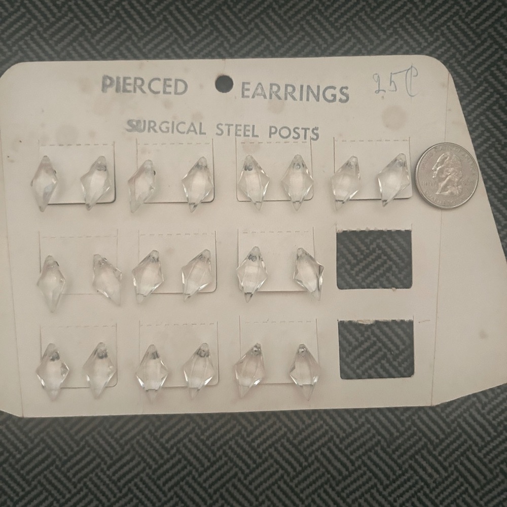 RE-SELLERS!! Buy the card of 12 pairs of Vintage Earrings Clear Diamond Shaped
